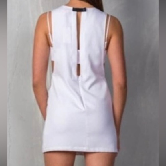 White Sleeveless Side Cut Dress Sz L - Picture 4 of 4